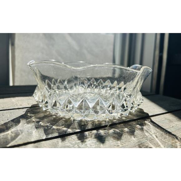 EAPG Bryce Bros Amazon Sawtooth Serving Bowl Scallop Rim Early American 1890's - Picture 7 of 16